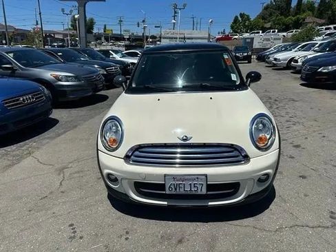 Used 2012 MINI Cooper Hardtop FWD image 2