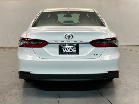 Used 2024 Toyota Camry LE FWD image 5