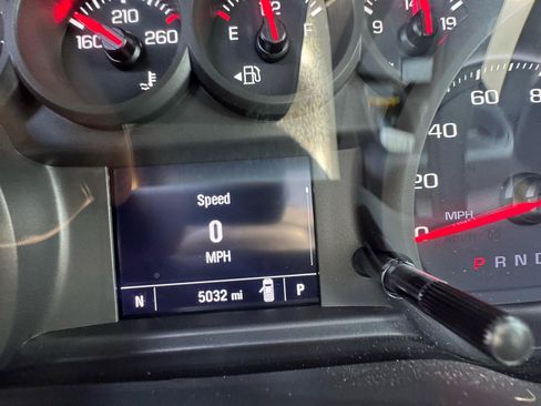 Used 2024 GMC Sierra 3500 Pro w/ Convenience Package RWD image 12