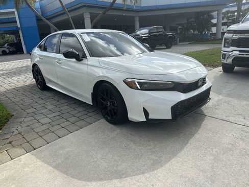 Used 2025 Honda Civic Sport image 20