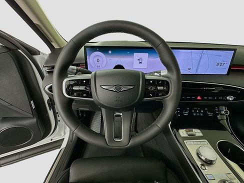 New 2026 Genesis GV70 2.5T AWD/4WD image 10