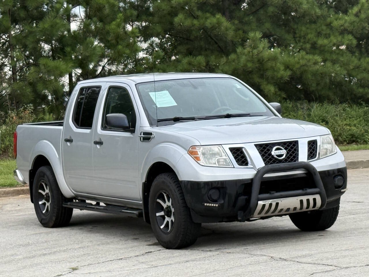 Used 2011 Nissan Frontier S RWD image 3