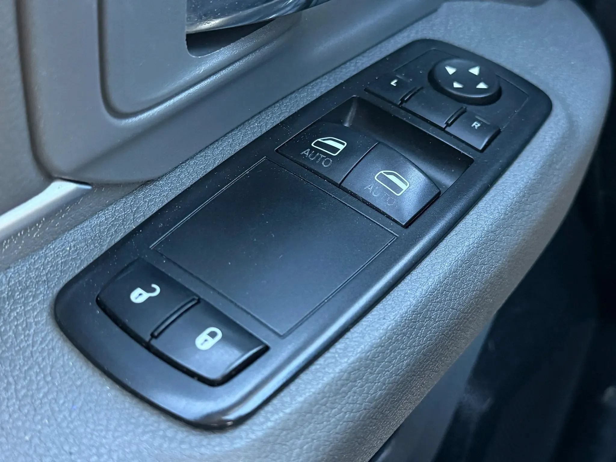 Used 2013 RAM 3500 Tradesman w/ PWR & Remote Entry Group AWD/4WD image 19