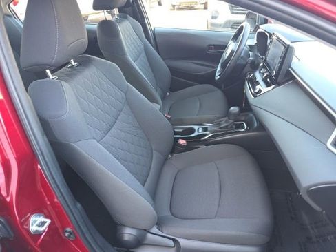 Used 2022 Toyota Corolla LE image 10