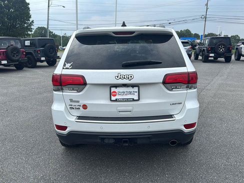 Used 2020 Jeep Grand Cherokee Limited w/ Trailer Tow Group IV AWD/4WD image 4