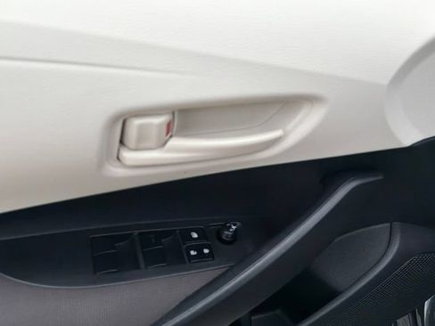 Used 2026 Toyota Corolla LE FWD image 19