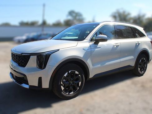 New 2026 Kia Sorento S FWD image 15