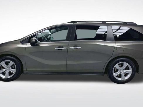 Used 2018 Honda Odyssey EX image 8