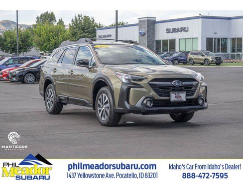 Certified 2025 Subaru Outback Premium AWD/4WD image 1