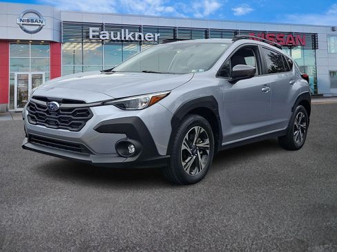 Used 2024 Subaru Crosstrek 2.0i Premium AWD/4WD image 3