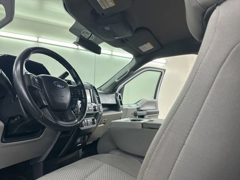 Used 2018 Ford F150 XLT w/ Equipment Group 302A Luxury image 30
