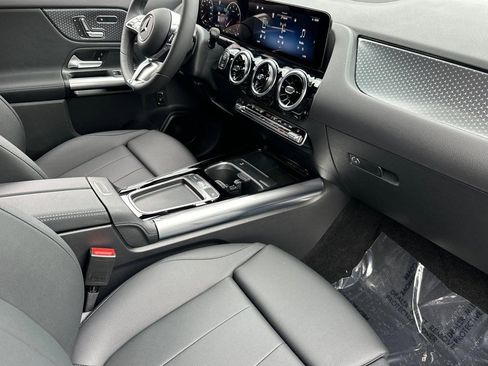 Used 2026 Mercedes-Benz GLA 250 image 25