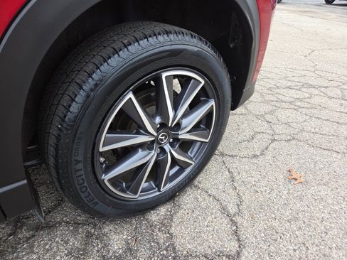 Used 2017 MAZDA CX-5 Grand Touring image 11