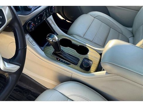 Used 2019 GMC Acadia Denali w/ Technology Package image 18