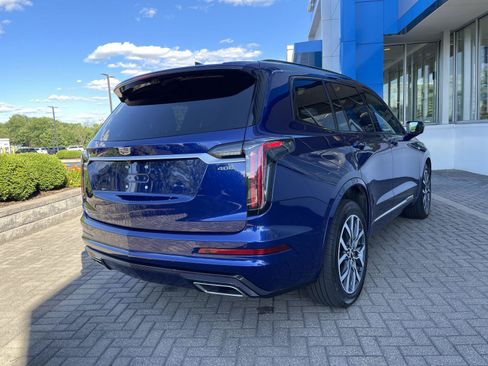 Used 2024 Cadillac XT6 Sport w/ Technology Package AWD/4WD image 5