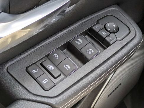 New 2026 RAM 1500 Laramie w/ Night Edition AWD/4WD image 23