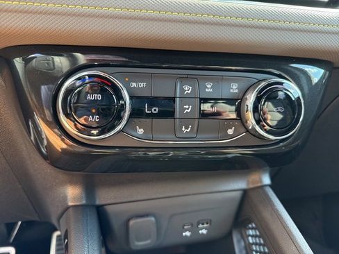 New 2025 Chevrolet TrailBlazer ACTIV w/ Convenience Package image 14