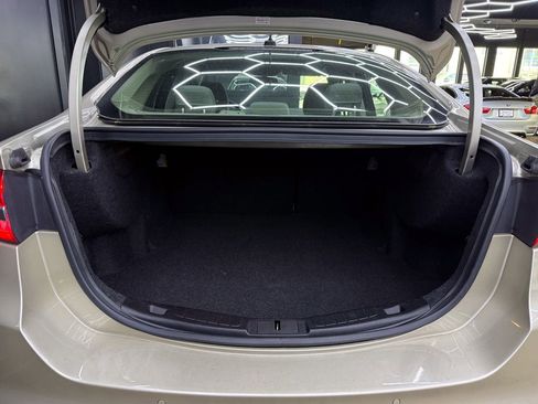 Used 2018 Ford Fusion SE image 27