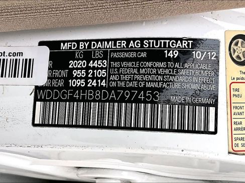 Used 2013 Mercedes-Benz C 250 Sedan image 33