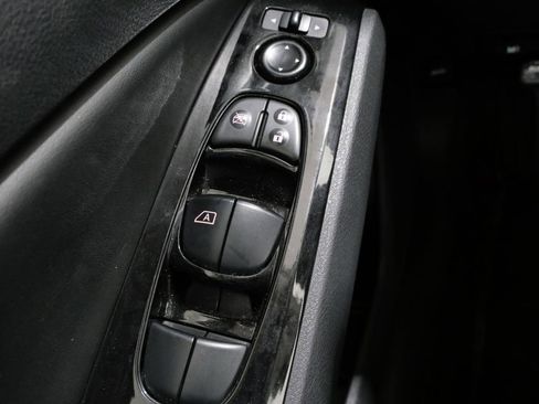 Used 2023 Nissan Altima 2.5 SV image 13