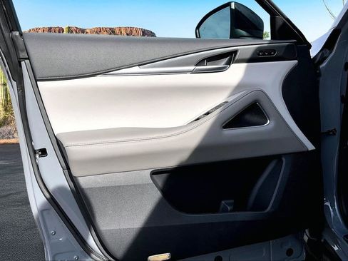 Used 2026 INFINITI QX60 Luxe w/ Cargo Package image 23