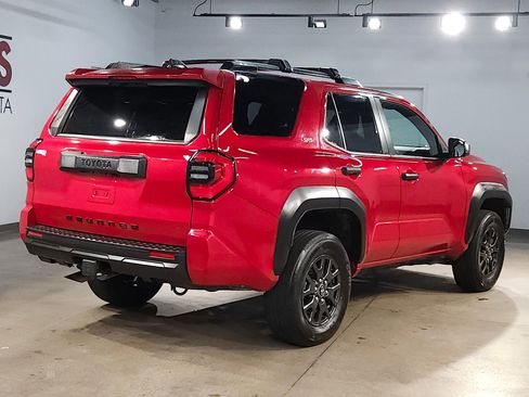 Certified 2025 Toyota 4Runner SR5 image 7