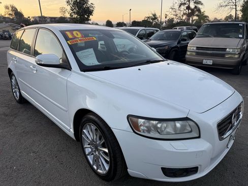 Used 2010 Volvo V50 2.4i image 11