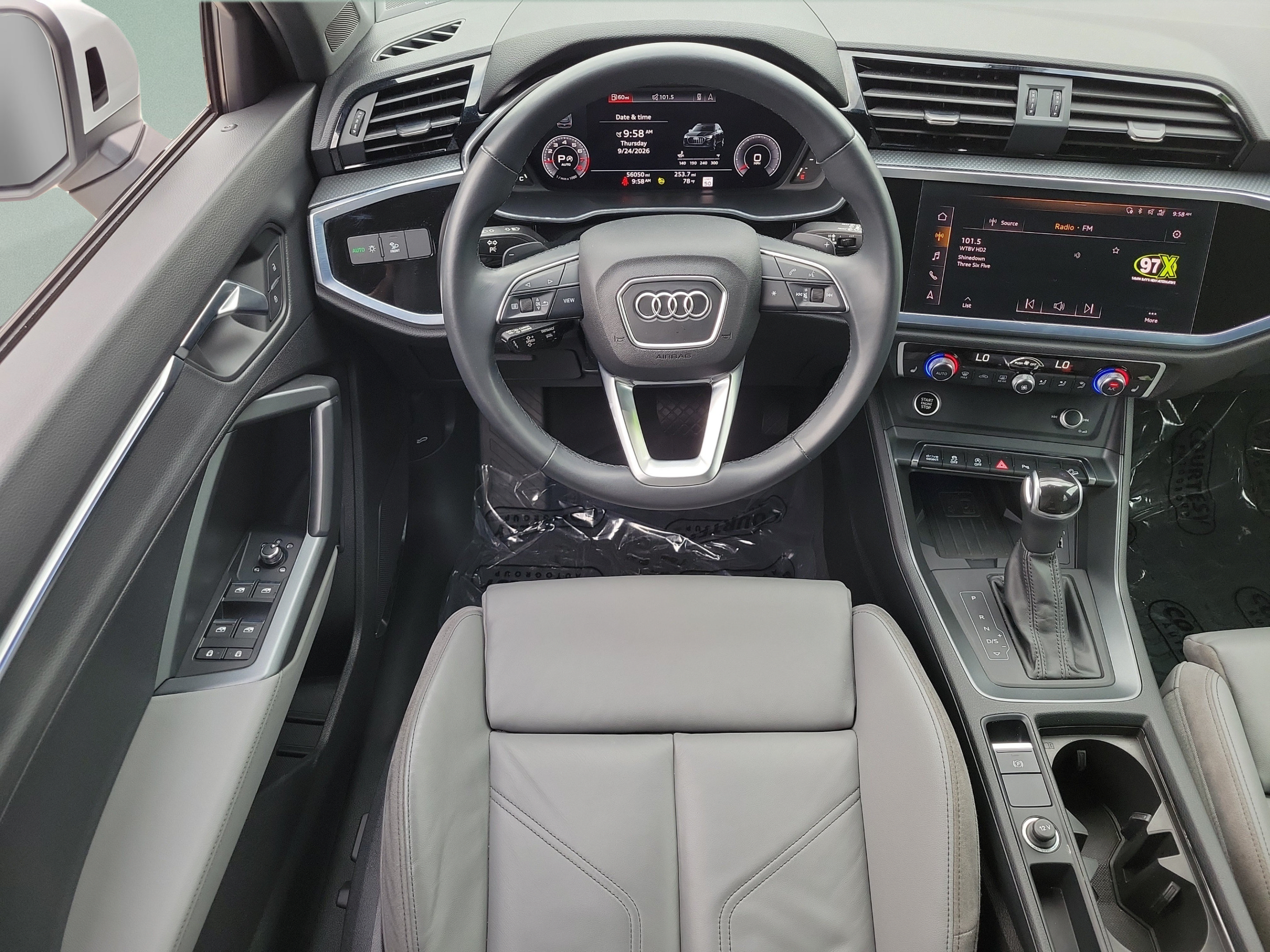 Used 2021 Audi Q3 2.0T Premium Plus AWD/4WD image 9