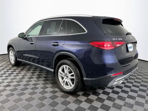 Certified 2023 Mercedes-Benz GLC 300 4MATIC image 4