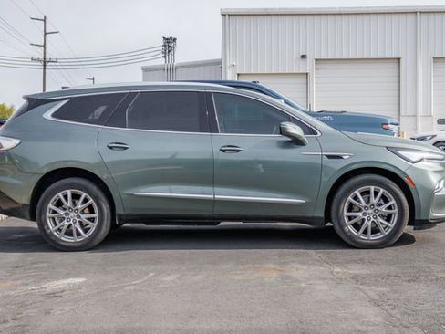 Used 2023 Buick Enclave Premium w/ Experience Buick Package AWD/4WD image 2
