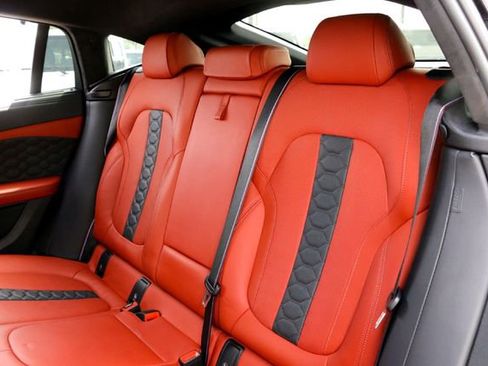 Used 2020 BMW X6 M Competition w/ Executive Package image 25