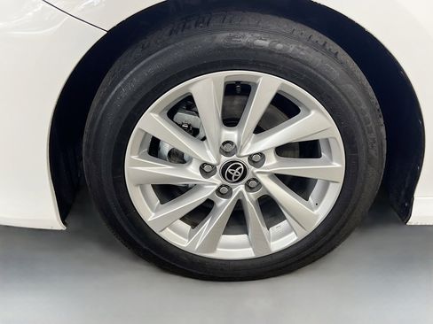 Used 2024 Toyota Camry LE image 14