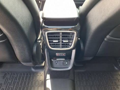 Used 2022 Lincoln Nautilus Reserve w/ Equipment Group 202A AWD/4WD image 15