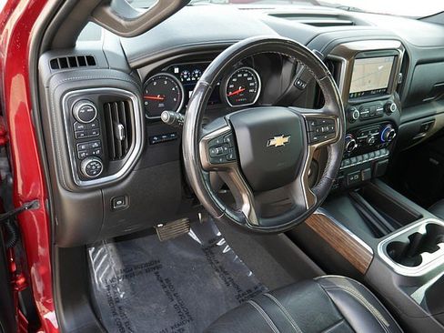 Used 2021 Chevrolet Silverado 2500 High Country w/ Z71 Off-Road Package image 11