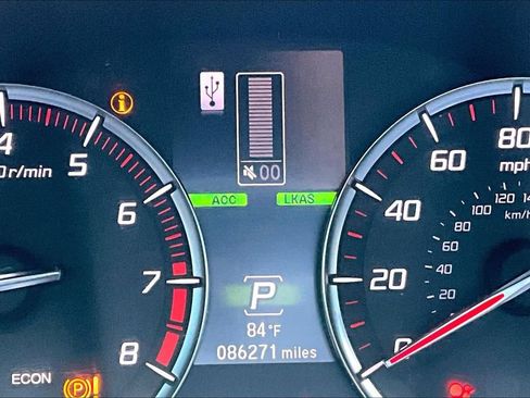 Used 2018 Acura TLX V6 w/ Technology & A-SPEC Pkg FWD image 7