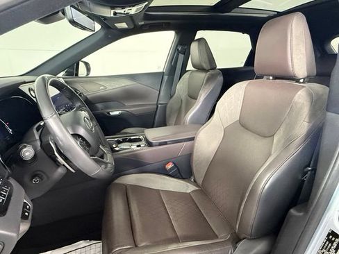 Used 2023 Lexus RX 350 FWD w/ Cold Area Package image 7