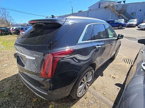 Used 2023 Cadillac XT5 Premium Luxury w/ Technology Package image 3