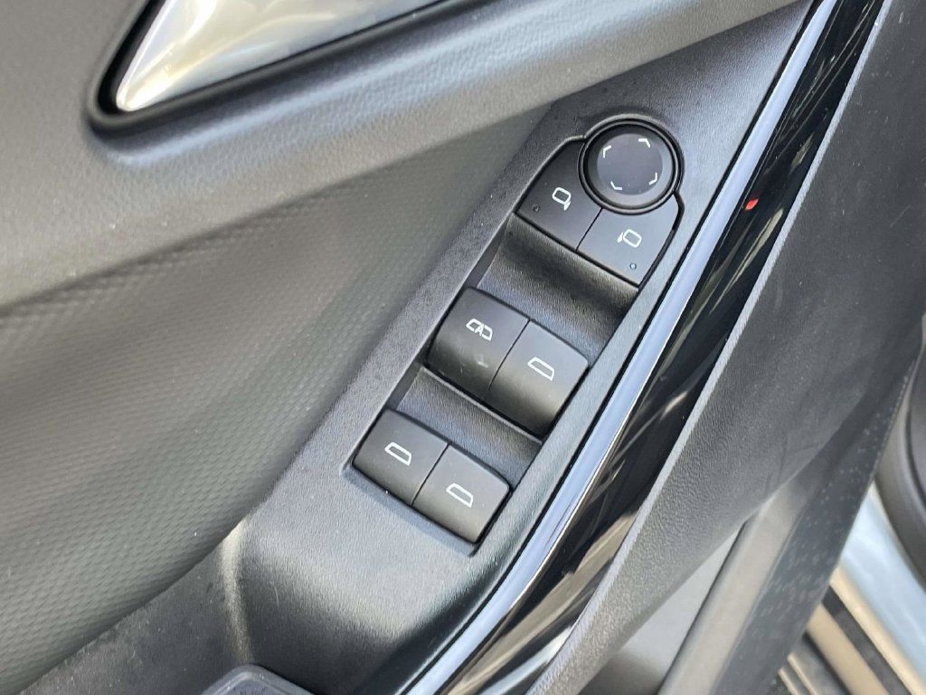 Used 2026 Chevrolet Equinox LT w/ Midnight Edition FWD image 21