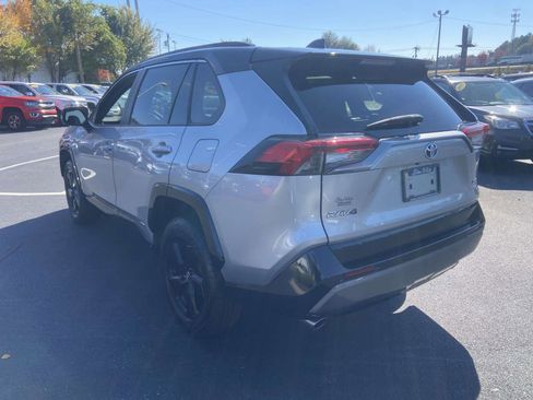 Used 2019 Toyota RAV4 XSE image 7