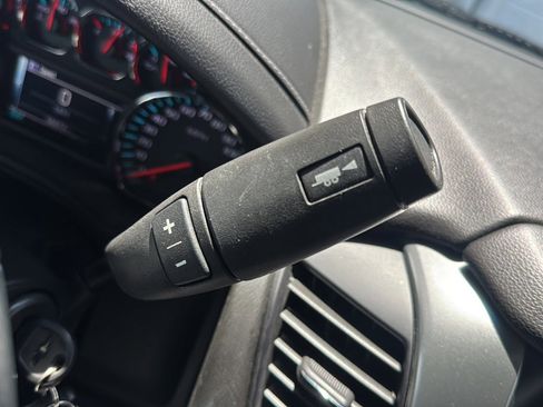 Used 2019 Chevrolet Tahoe LT AWD/4WD image 33