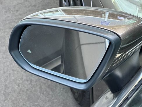 New 2026 Mercedes-Benz EQS 400 4MATIC SUV image 9