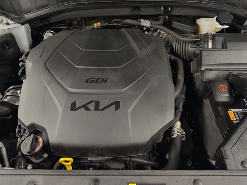 Used 2022 Kia Telluride SX w/ SX Prestige Package image 30