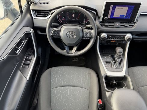 Used 2023 Toyota RAV4 XLE FWD image 14