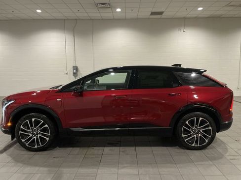 New 2026 Cadillac Optiq Sport 2 RWD image 2