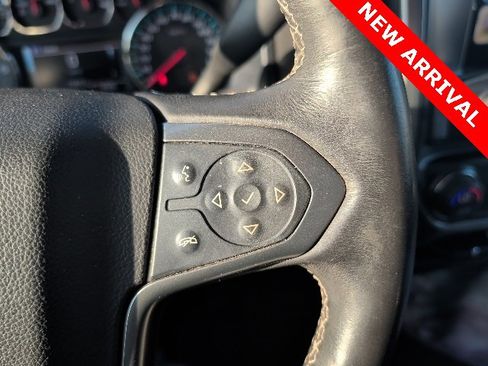 Used 2018 Chevrolet Silverado 1500 LT w/ All Star Edition image 13