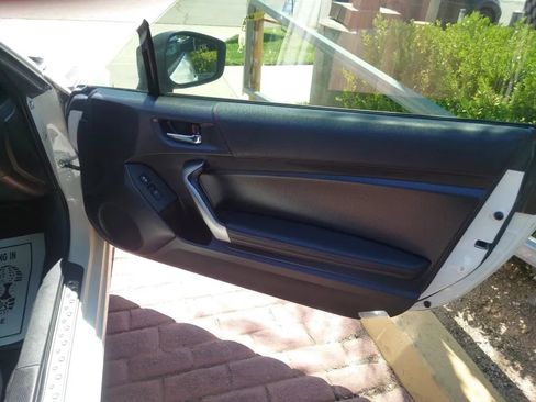 Used 2013 Subaru BRZ Limited w/ Popular Pkg 2C image 9