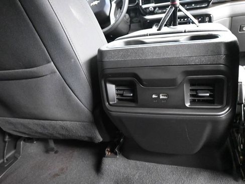 Used 2023 Chevrolet Silverado 1500 LT image 22