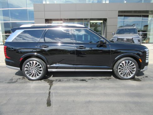 Used 2026 Hyundai Palisade Calligraphy AWD/4WD image 10