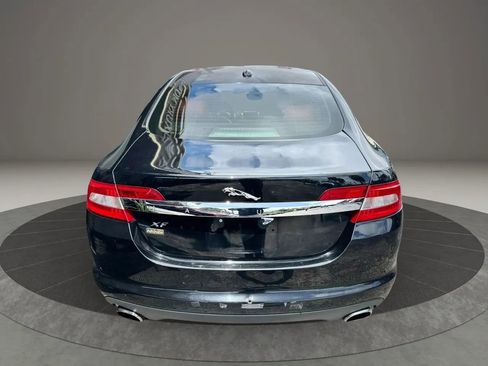 Used 2009 Jaguar XF Premium image 10