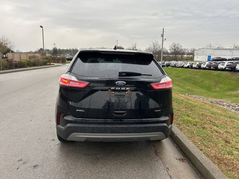 Used 2023 Ford Edge SEL image 5